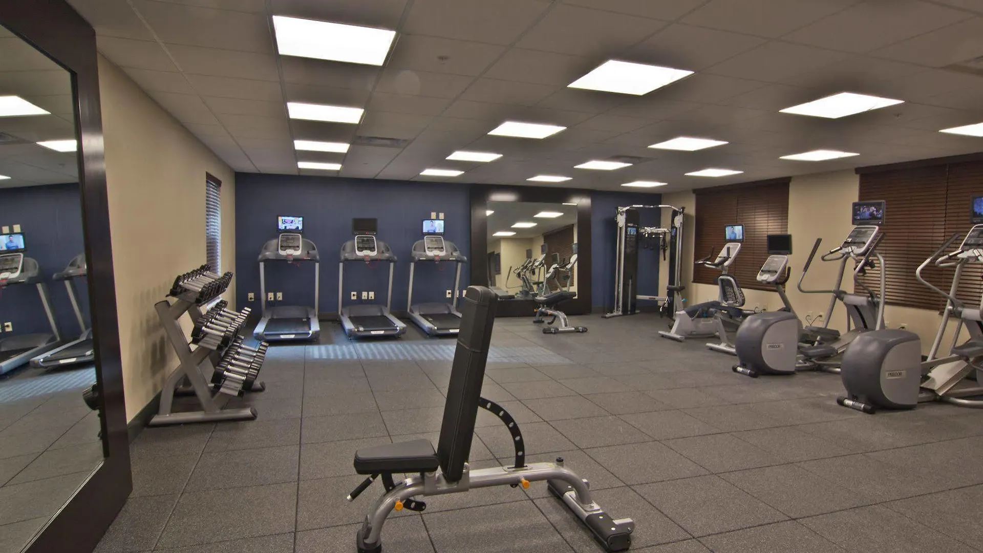 Hampton Inn & Suites Columbus Scioto Downs
