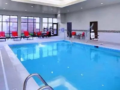 Hampton Inn & Suites Columbus Scioto Downs