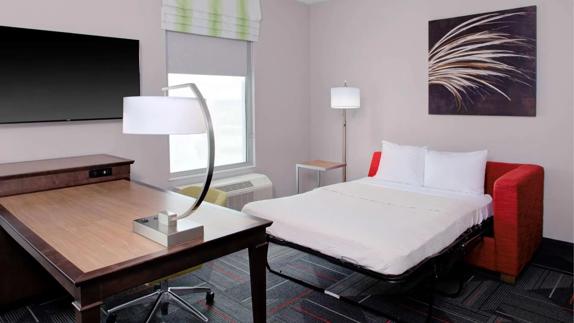Hampton Inn & Suites Columbus Scioto Downs Hotel