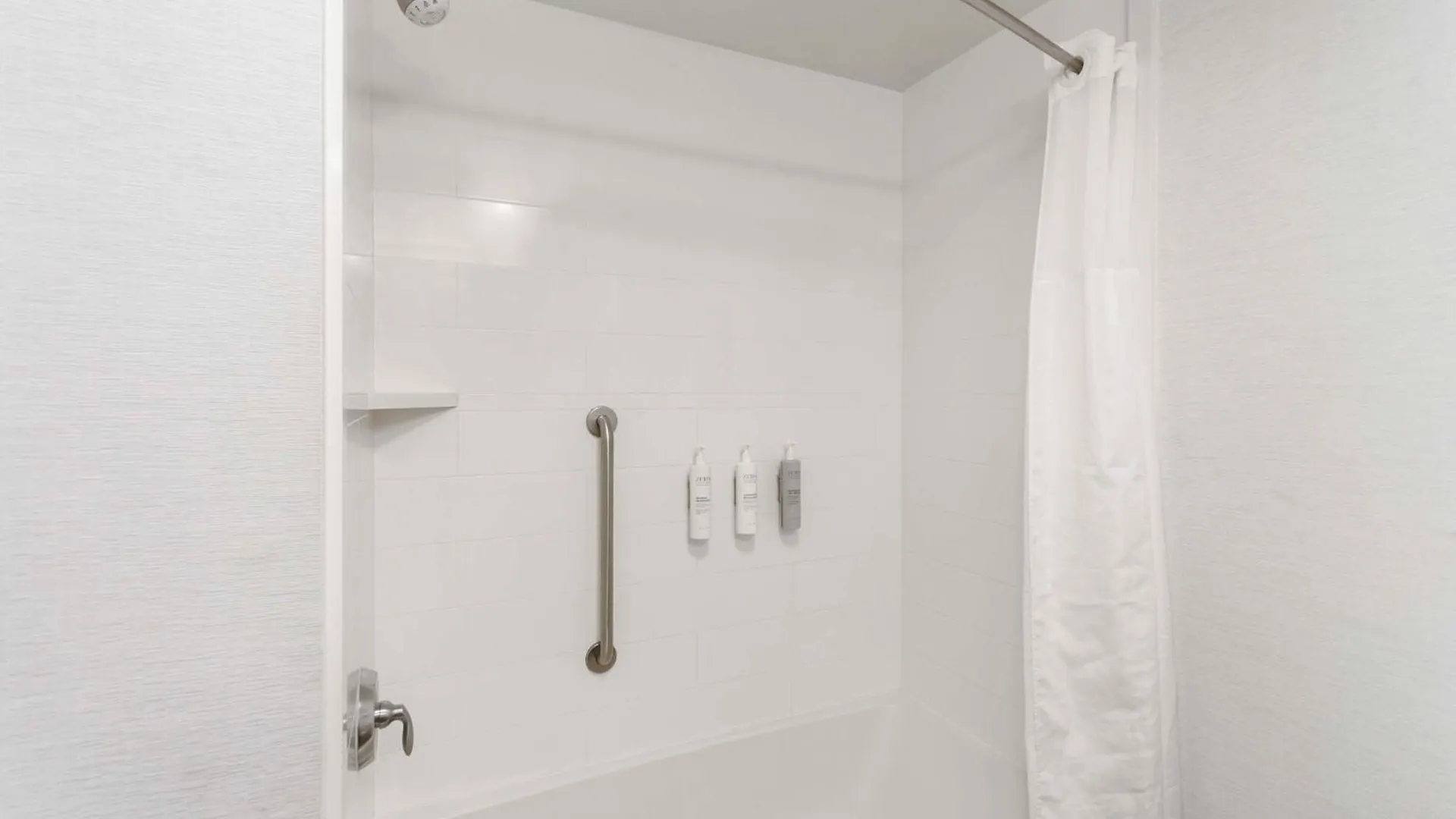 Hampton Inn & Suites Columbus Scioto Downs Hotel